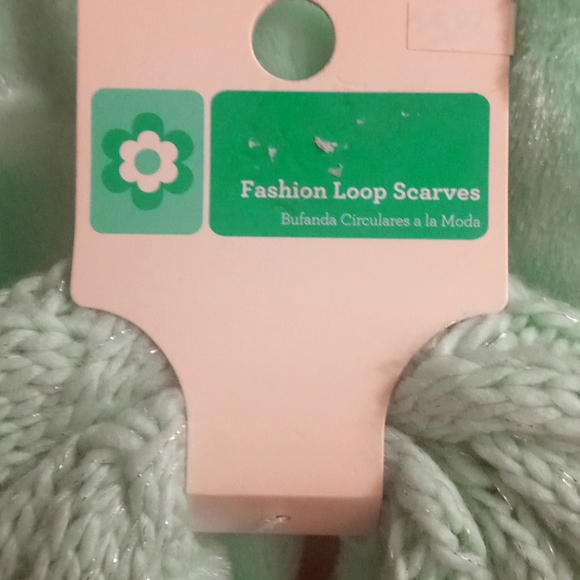 Bundle - Fashion Loop Scarce - Pair Of Ear Grips - Girls Earmuffs - Picture 5 of 7